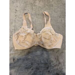 Lilyette by Bali Women's Minimizer Underwire Bra size 38C Beige Lace
